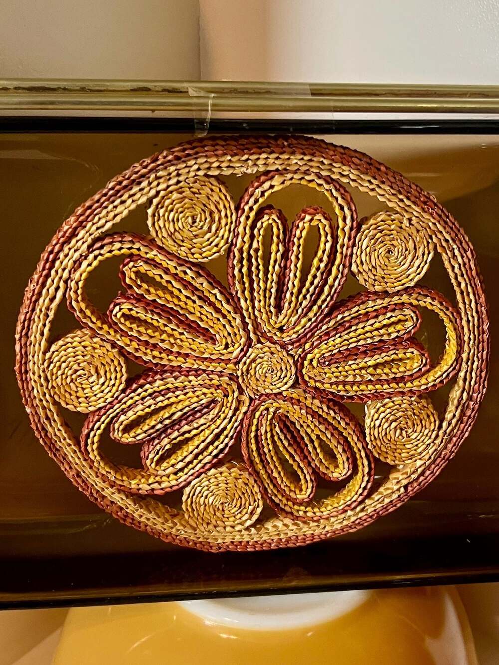Vintage Handwoven Circular Raffia Straw Trivet Hot Pad